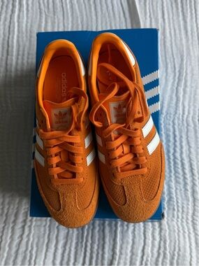 Adidas Samba OG Orange Suede Sneakers | Women’s | EUC | With Box